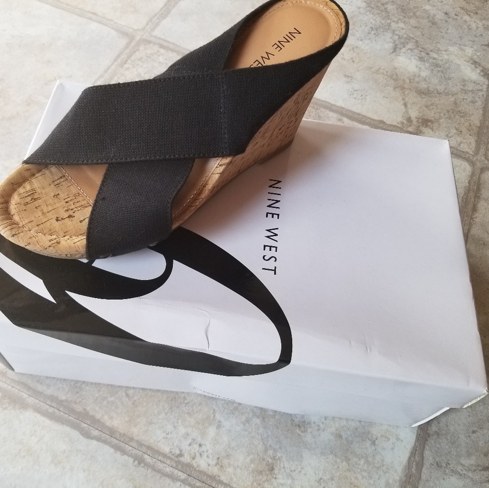 Nine West wedge